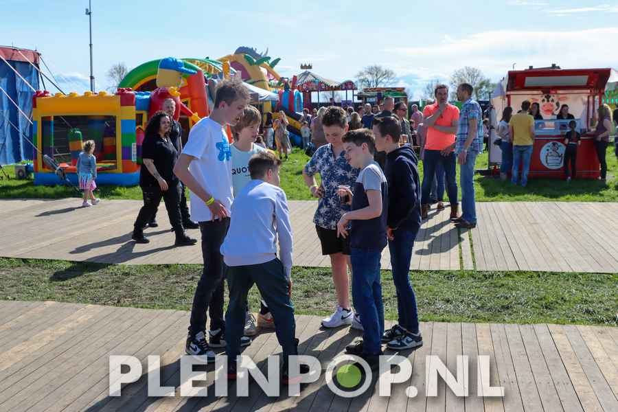 Publiek    Bezoekers (11)